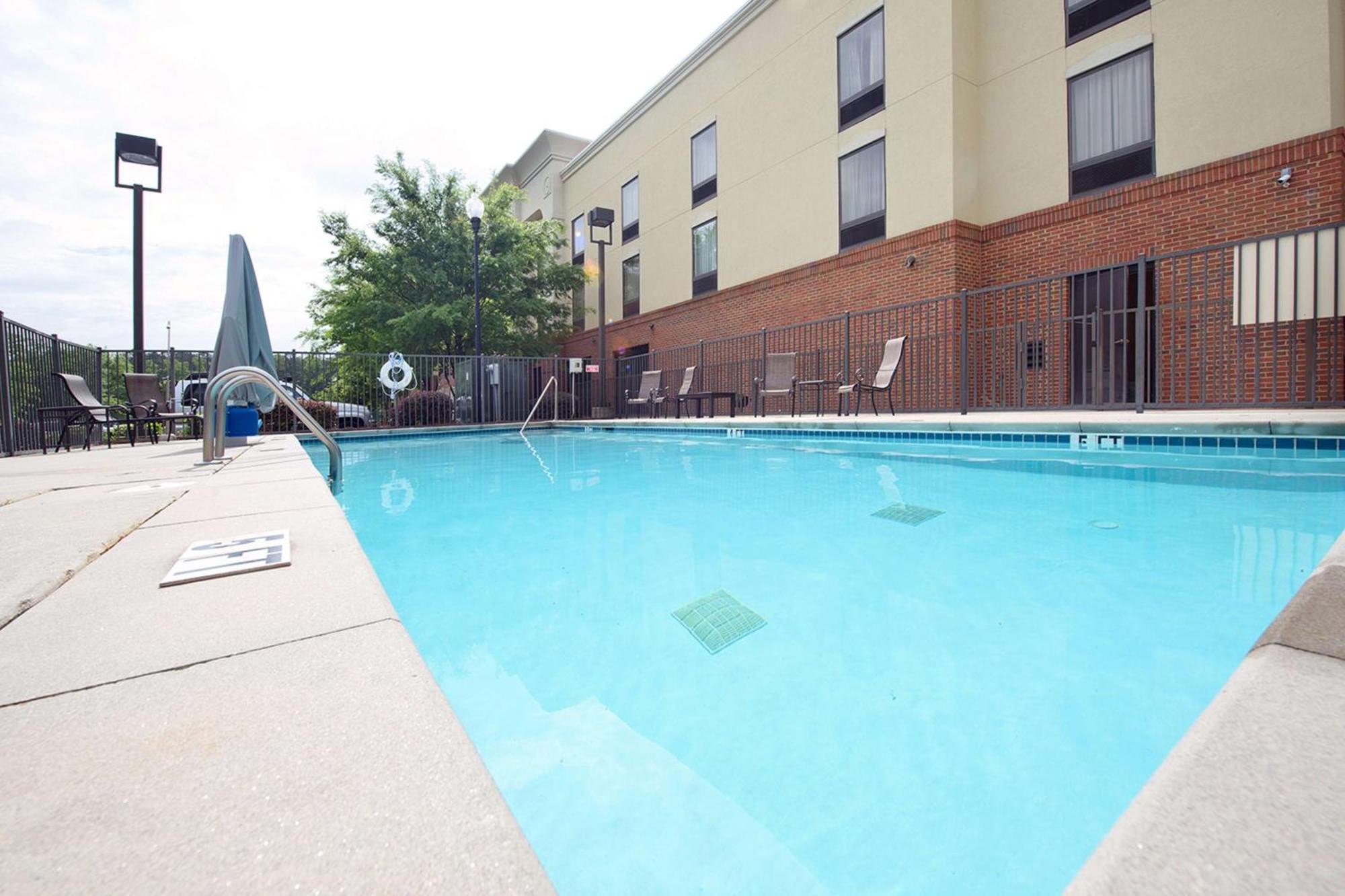 Hampton Inn Fayetteville Exterior foto